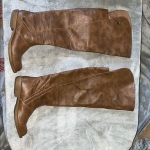 Blowfish size 7 knee boots vegan